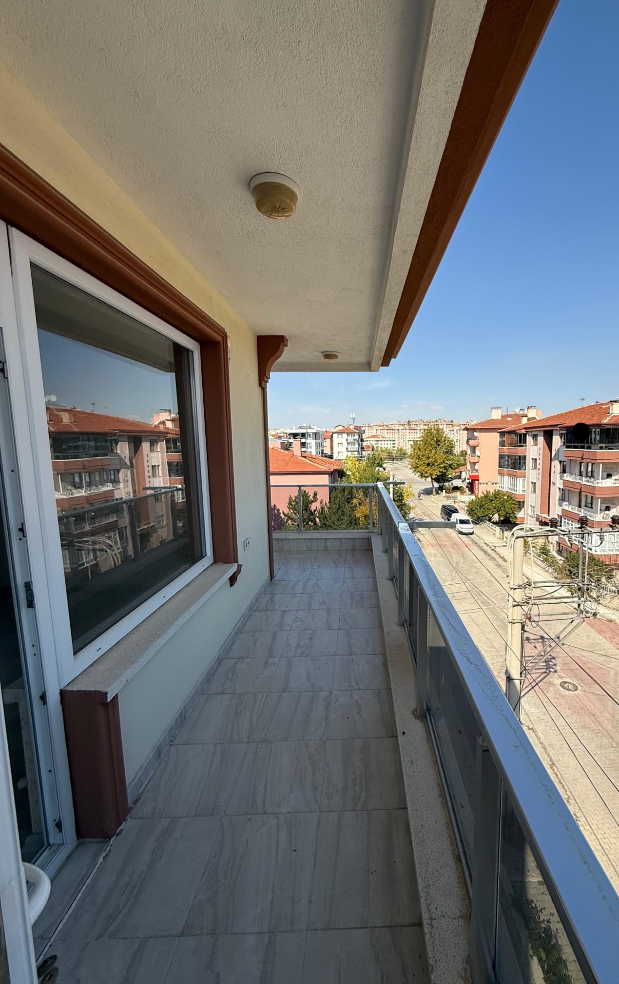 -SATILDI<KANLICA MAH 4+1 DAİRE